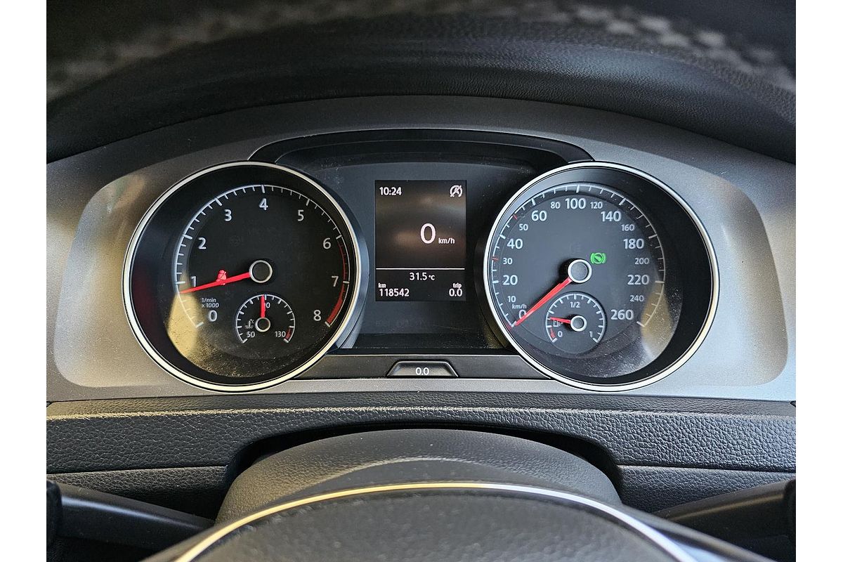 2014 Volkswagen Golf 90TSI 7