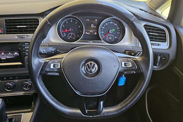 2014 Volkswagen Golf 90TSI 7