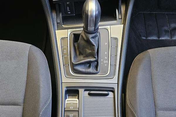 2014 Volkswagen Golf 90TSI 7