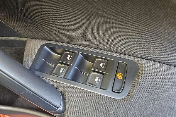 2014 Volkswagen Golf 90TSI 7