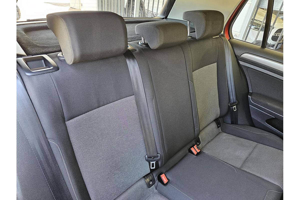 2014 Volkswagen Golf 90TSI 7