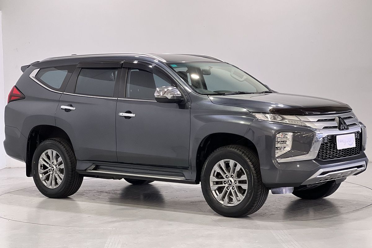 2020 Mitsubishi Pajero Sport GLX QF