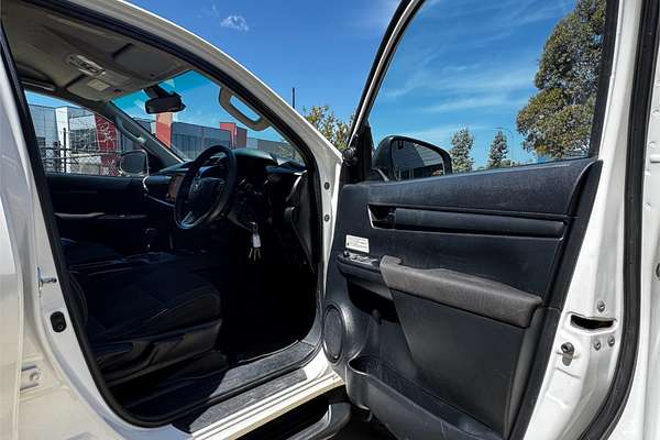 2021 Toyota Hilux SR GUN126R 4X4