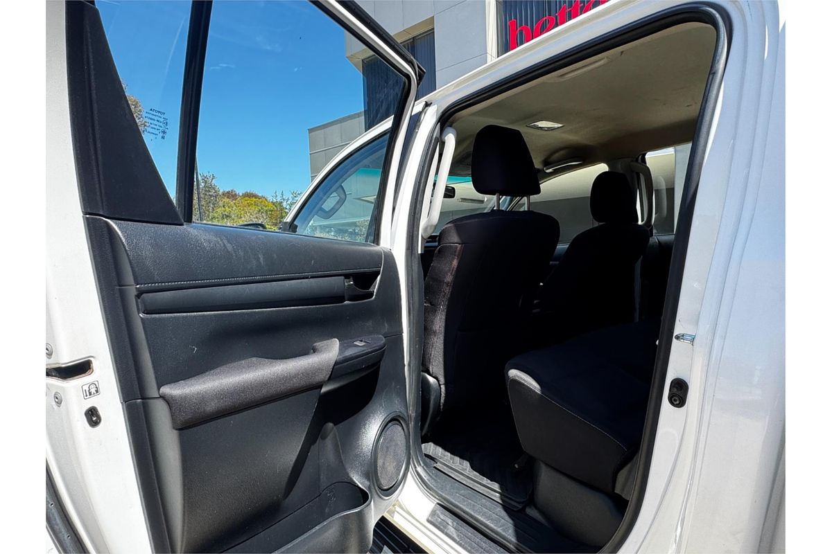 2021 Toyota Hilux SR GUN126R 4X4