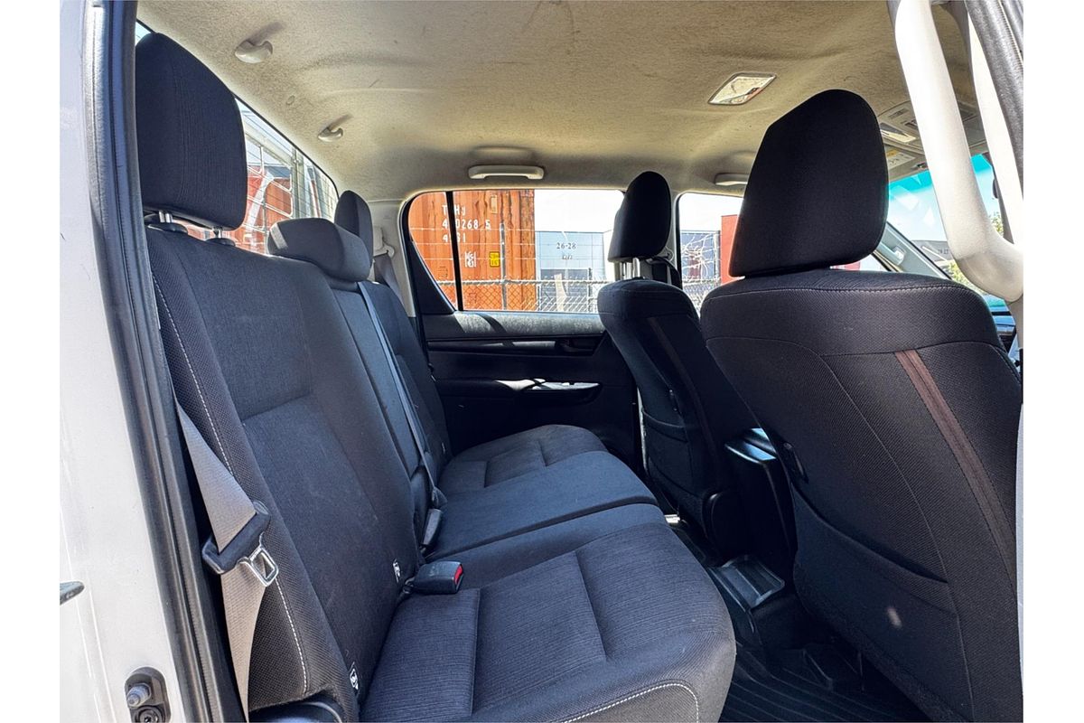 2021 Toyota Hilux SR GUN126R 4X4