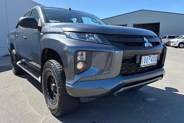 2019 Mitsubishi Triton GLX+ MR 4X4