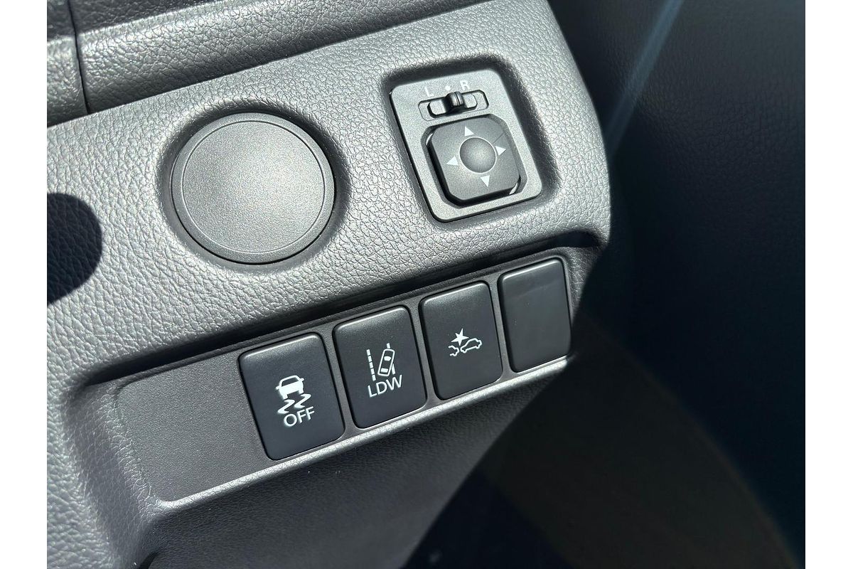 2019 Mitsubishi Triton GLX+ MR 4X4