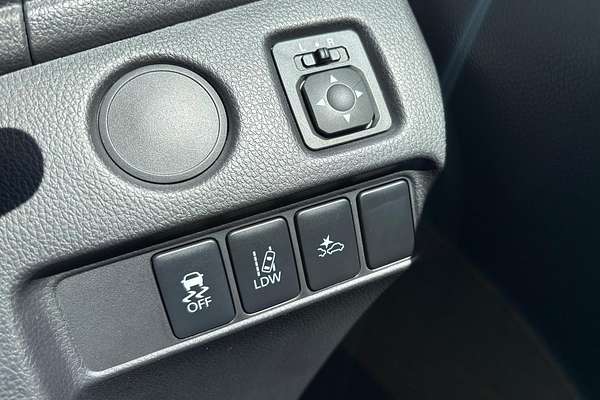 2019 Mitsubishi Triton GLX+ MR 4X4