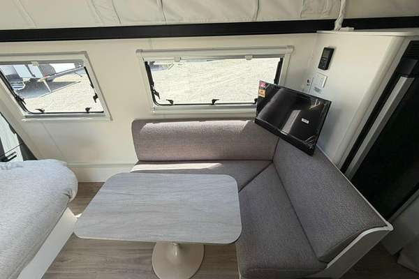 2025 Jayco Starcraft 16.67-5.Sc-My26