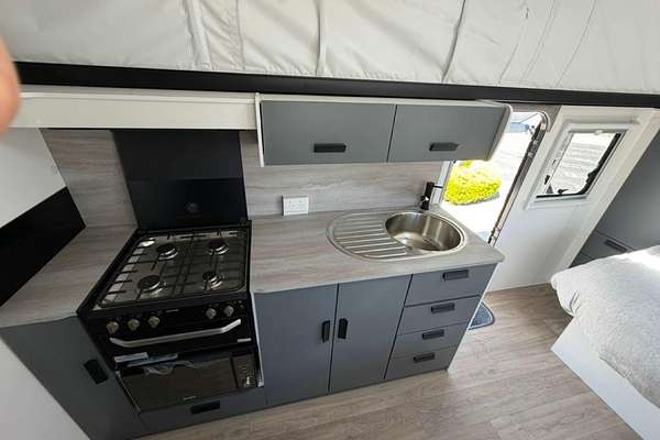 2025 Jayco Starcraft 16.67-5.Sc-My26