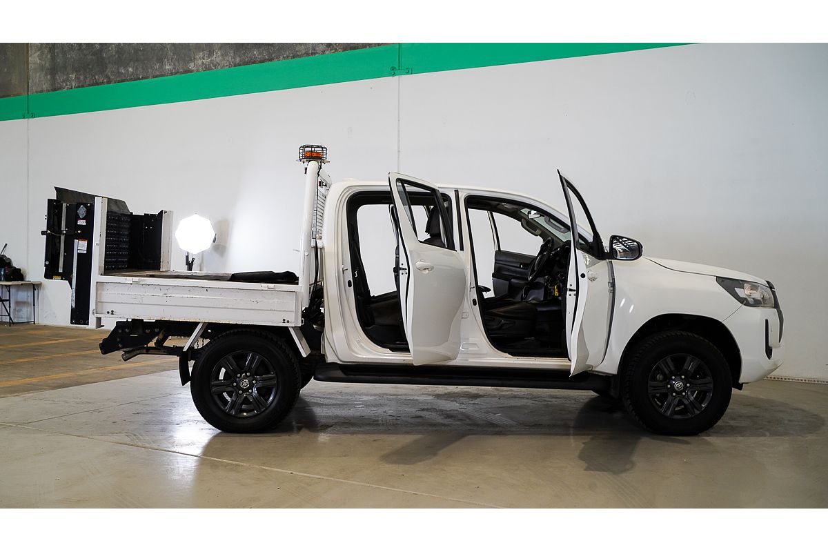 2023 Toyota Hilux SR GUN126R 4X4