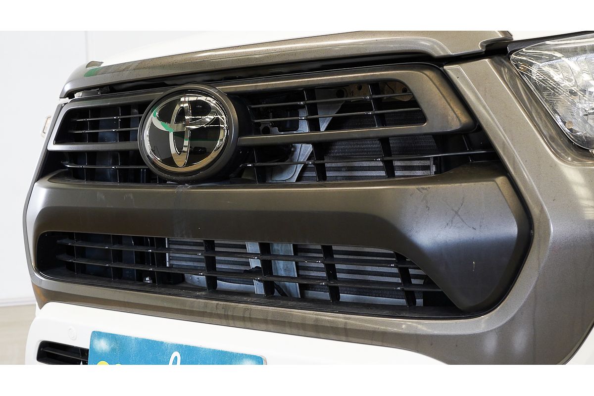 2023 Toyota Hilux SR GUN126R 4X4