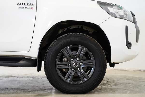 2023 Toyota Hilux SR GUN126R 4X4