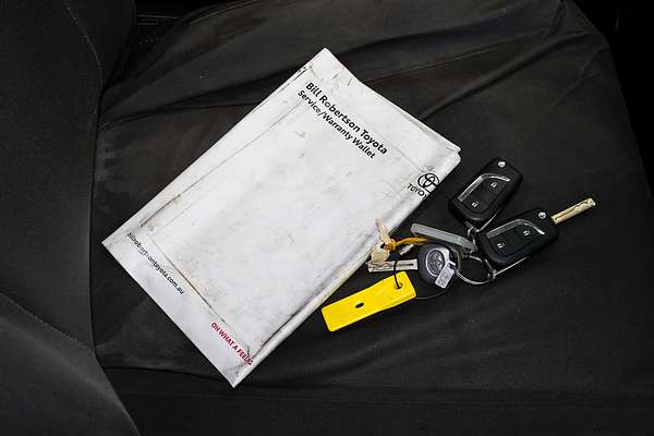 2023 Toyota Hilux SR GUN126R 4X4