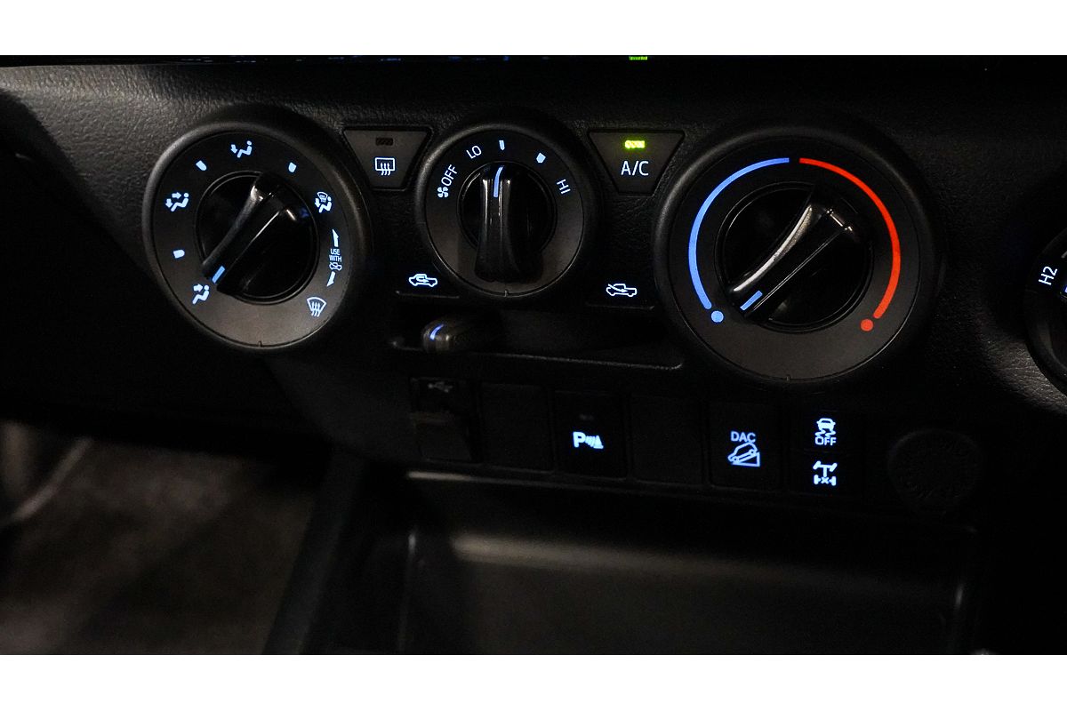 2023 Toyota Hilux SR GUN126R 4X4