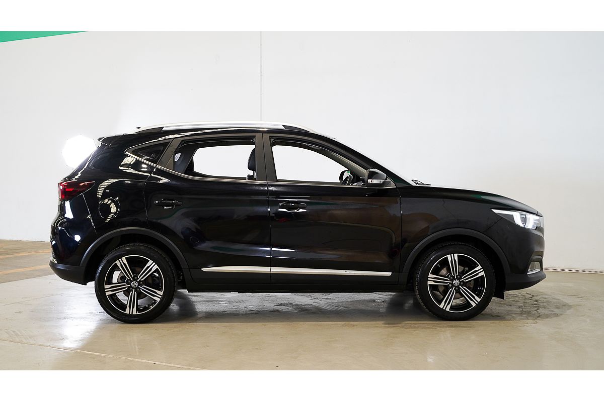 2021 MG ZS Essence AZS1