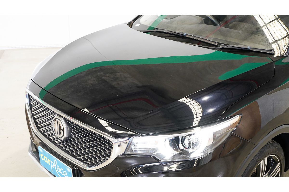 2021 MG ZS Essence AZS1