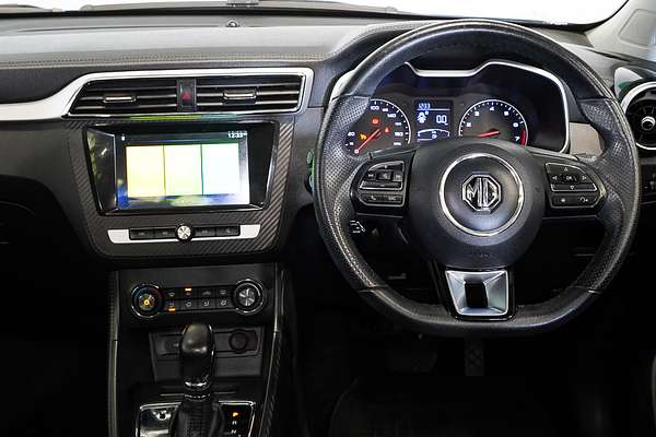 2021 MG ZS Essence AZS1