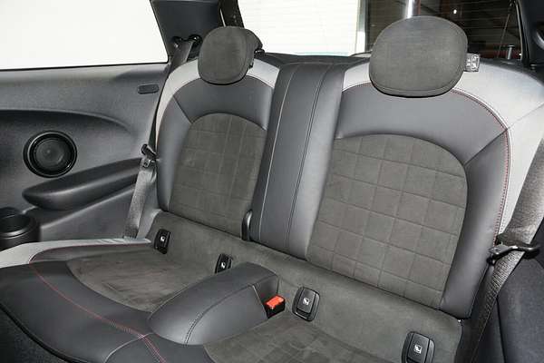 2022 MINI Hatch John Cooper Works Classic F56 LCI-2