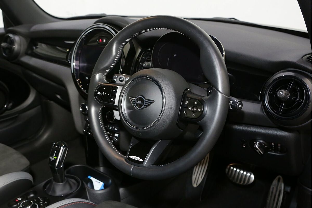 2022 MINI Hatch John Cooper Works Classic F56 LCI-2