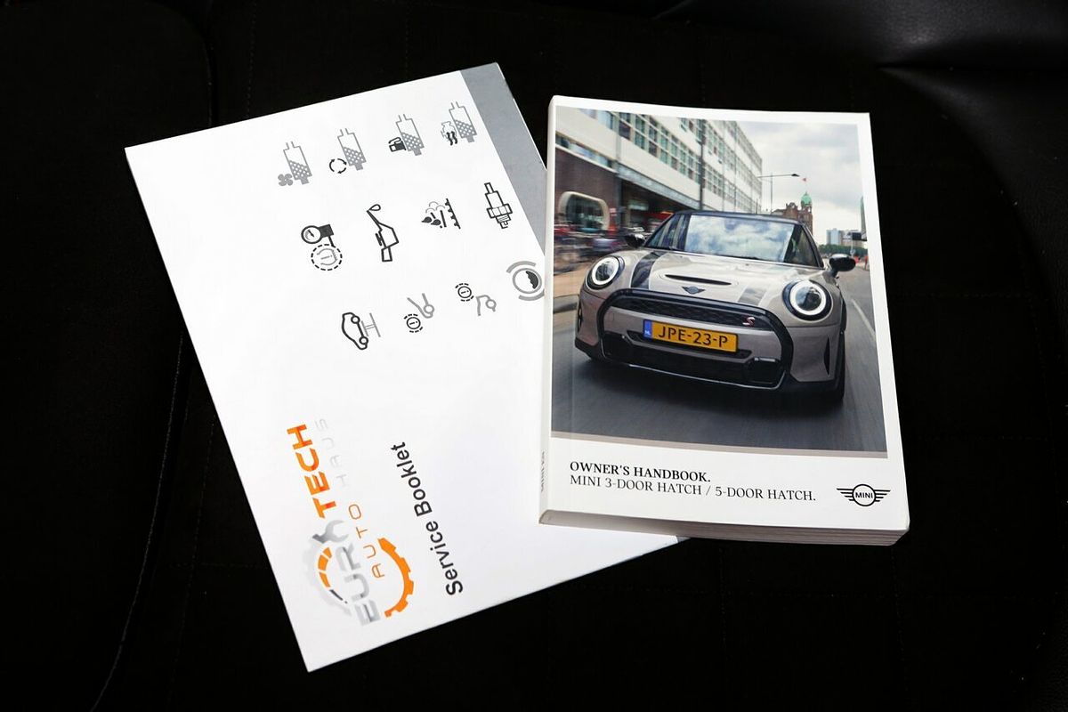 2022 MINI Hatch John Cooper Works Classic F56 LCI-2