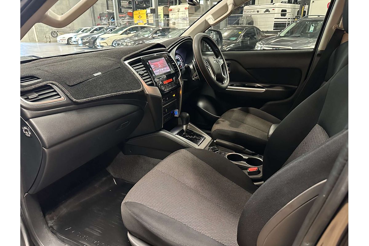 2018 Mitsubishi Triton GLS MR 4X4