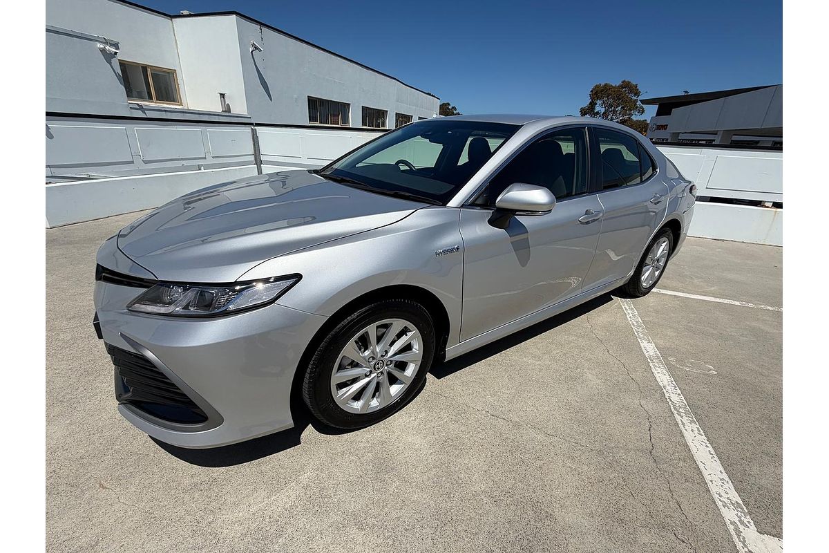 2024 Toyota Camry Ascent AXVH70R