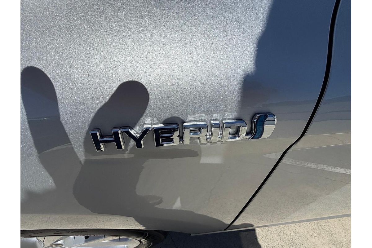 2024 Toyota Camry Ascent AXVH70R