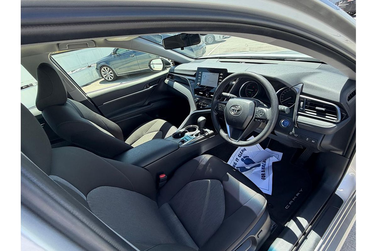 2024 Toyota Camry Ascent AXVH70R