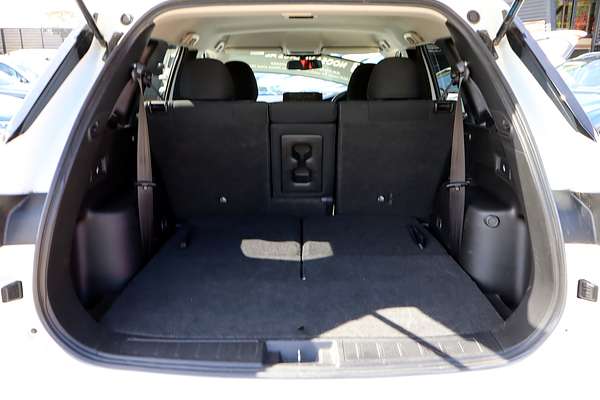 2024 Mitsubishi Outlander LS ZM