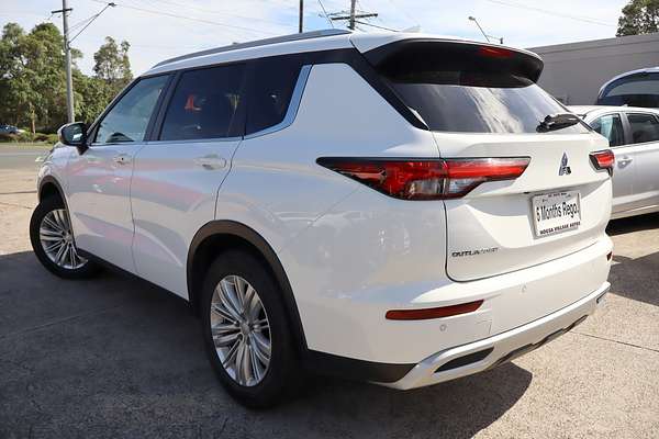 2024 Mitsubishi Outlander LS ZM