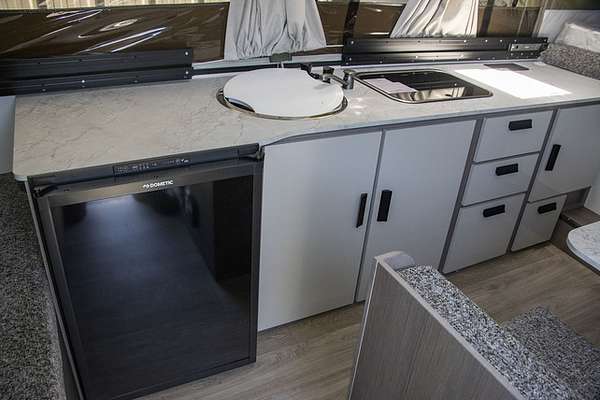 2025 Jayco LARK CAMPER OB.CP-MY25