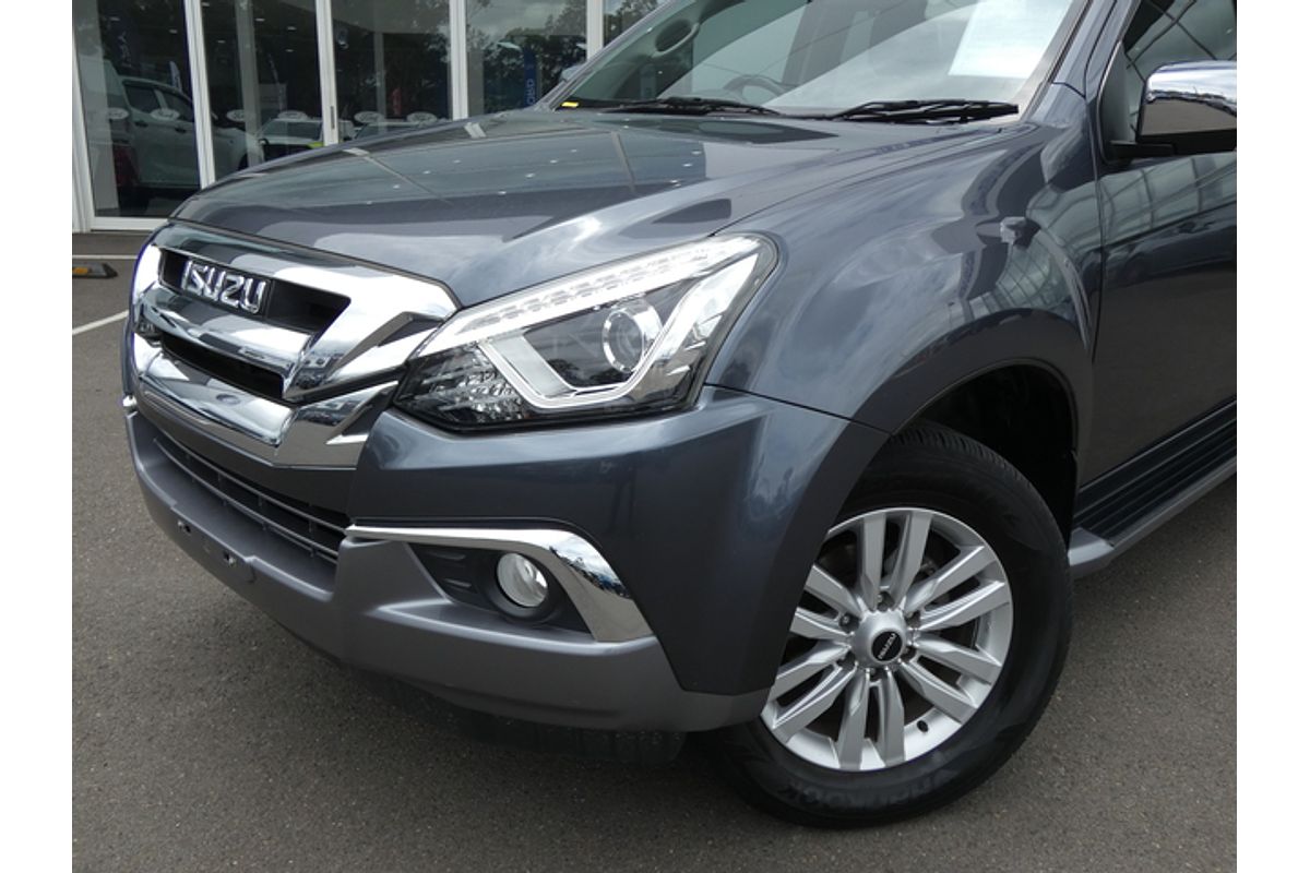 2018 Isuzu MU-X LS-T