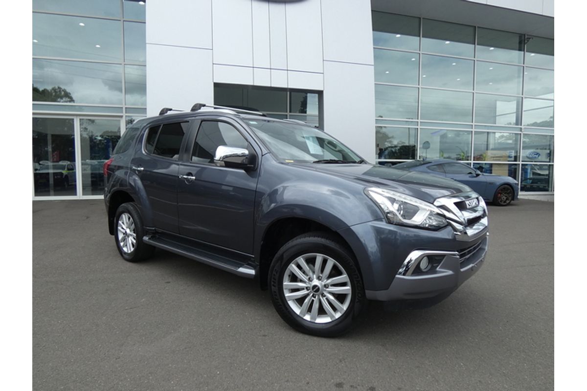 2018 Isuzu MU-X LS-T