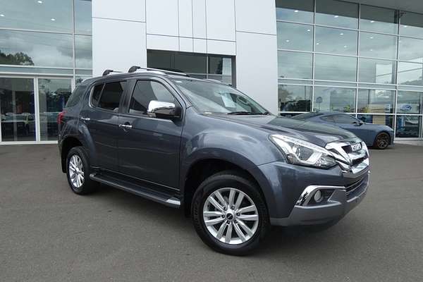 2018 Isuzu MU-X LS-T