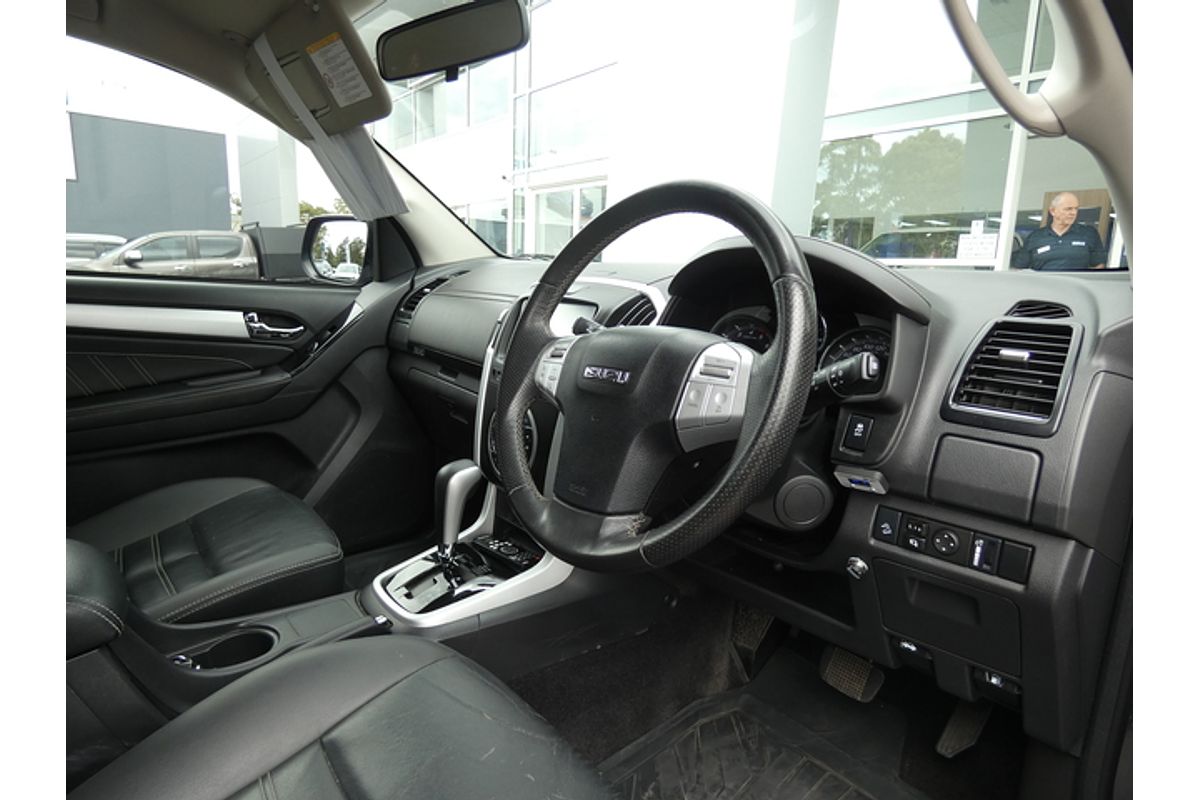 2018 Isuzu MU-X LS-T