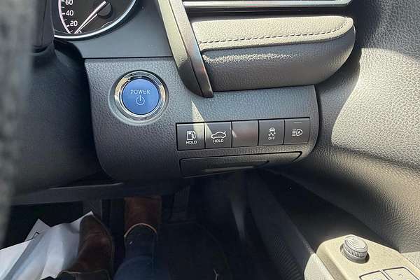 2024 Toyota Camry Ascent AXVH70R