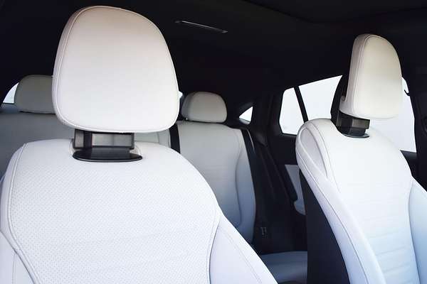 2025 Mercedes-Benz GLC-Class GLC300 C254