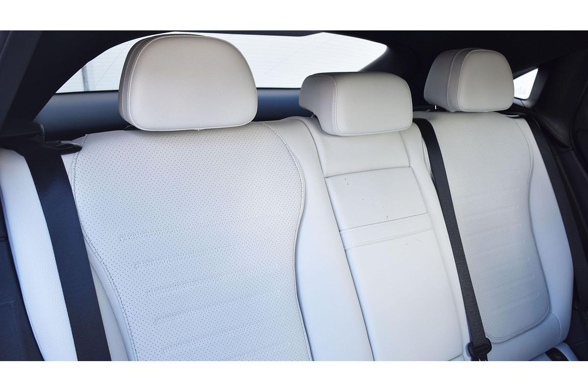 2025 Mercedes-Benz GLC-Class GLC300 C254