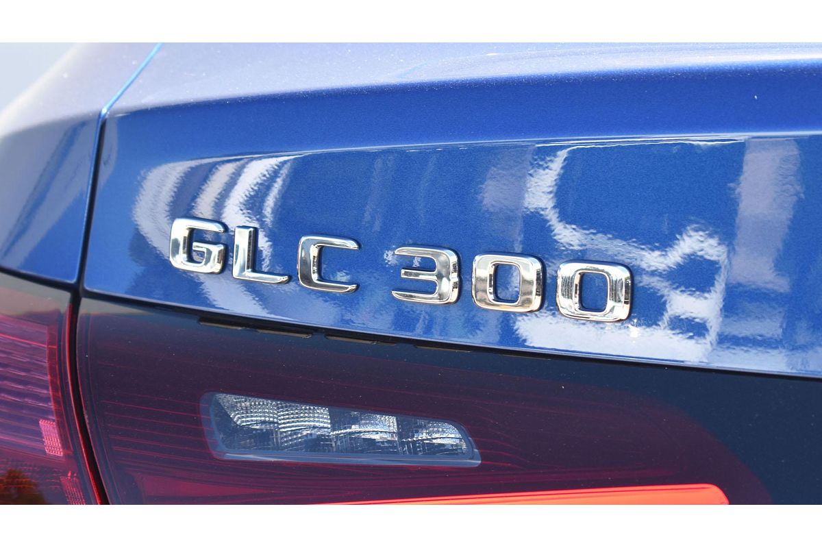 2025 Mercedes-Benz GLC-Class GLC300 C254