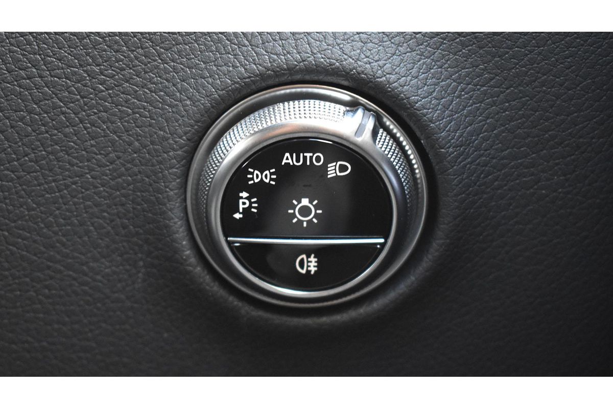 2025 Mercedes-Benz GLC-Class GLC300 C254