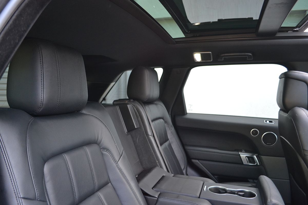 2018 Land Rover Range Rover Sport SDV6 SE L494