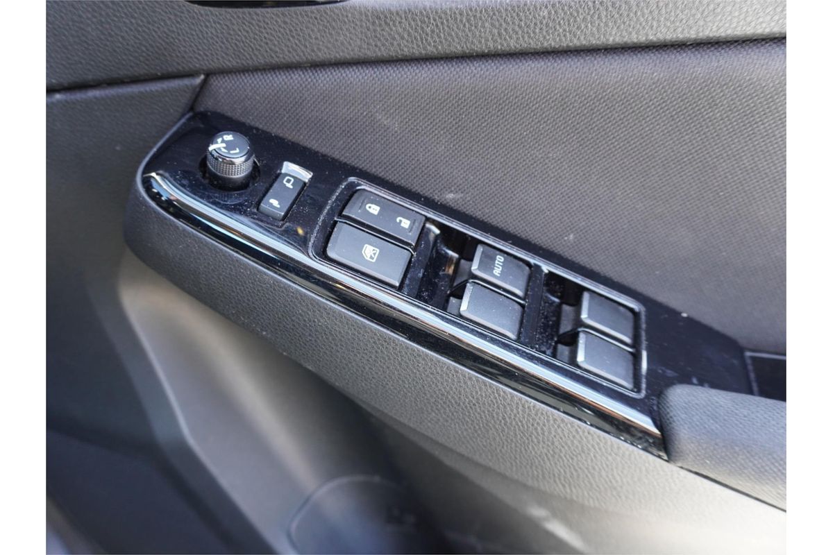 2023 Isuzu MU-X LS-U