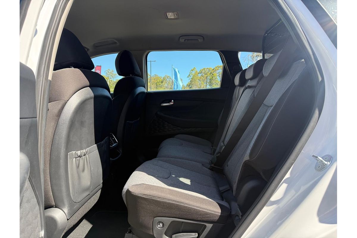 2023 Hyundai Santa Fe TM.V4