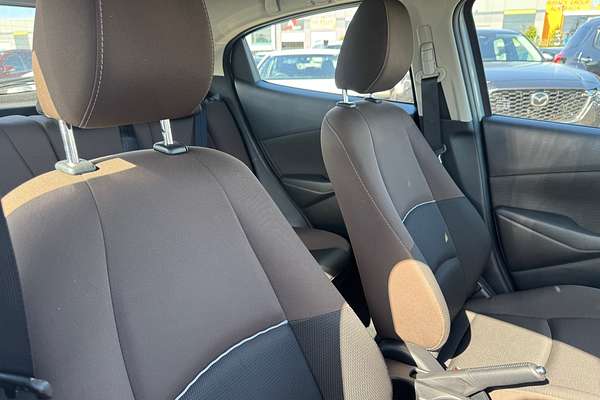 2022 Mazda 2 G15 Pure DJ Series