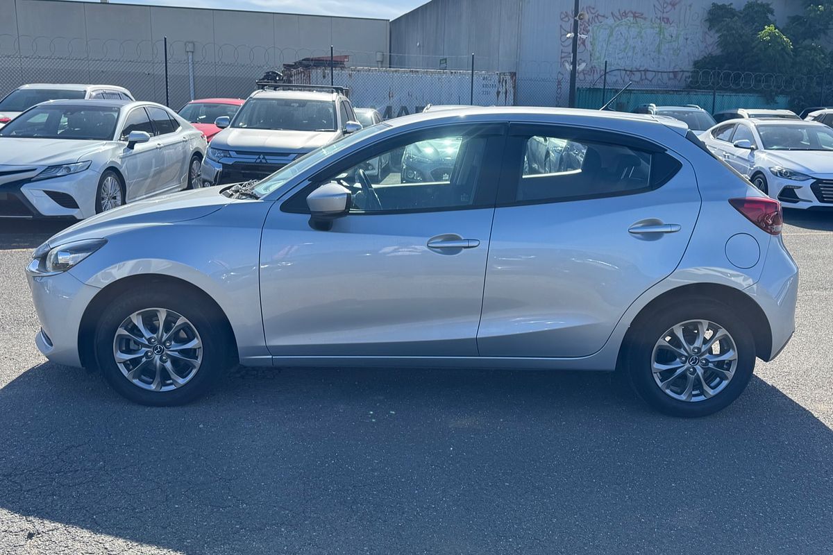 2022 Mazda 2 G15 Pure DJ Series