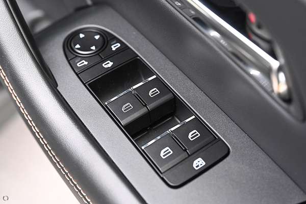 2025 Mazda CX-80 P50e Touring KL