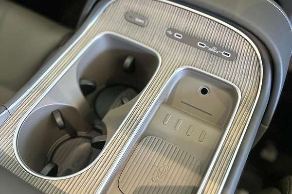 2025 Hyundai Palisade Calligraphy LX3.V1