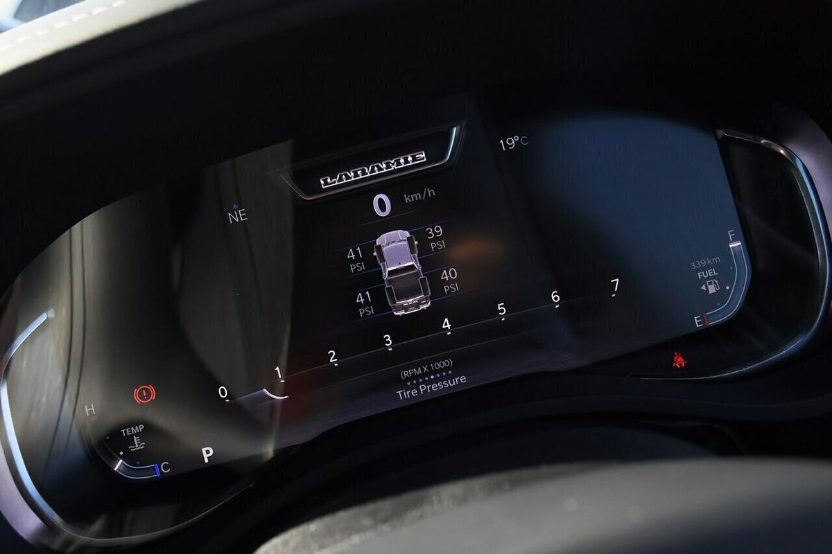 2025 RAM 1500 Laramie Sport Hurricane SO RamBox DT 4X4 SWB