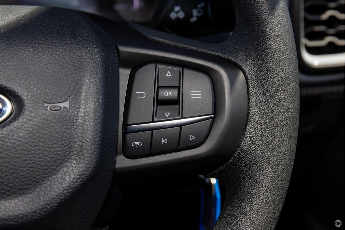 2025 Ford Ranger XL 4X4 2.0L